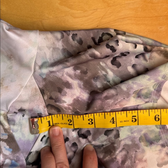 Onzie High Waist Shorts - Picture 5 of 5